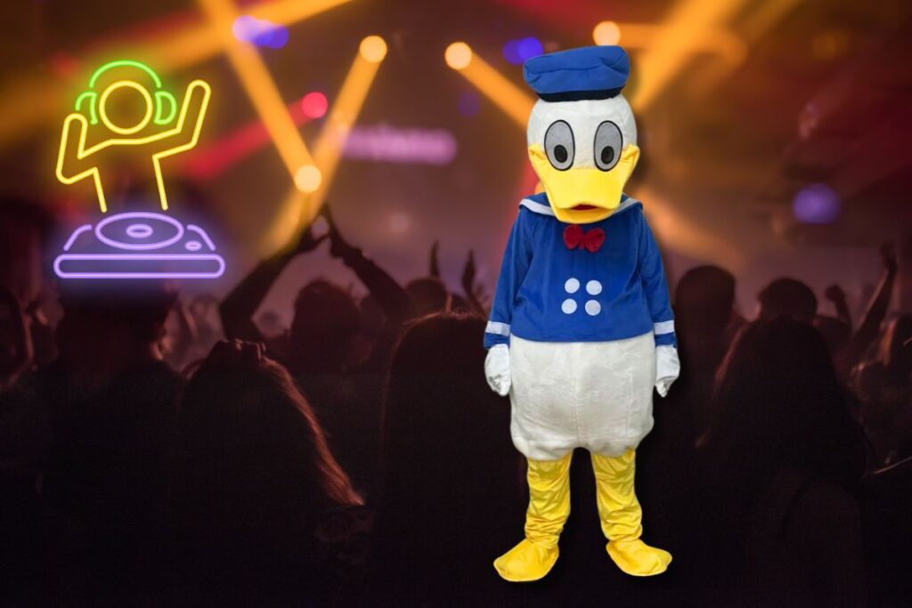 Read more about the article Add a Splash of Fun: Donald Duck Costume Artist for Your Birthday Party